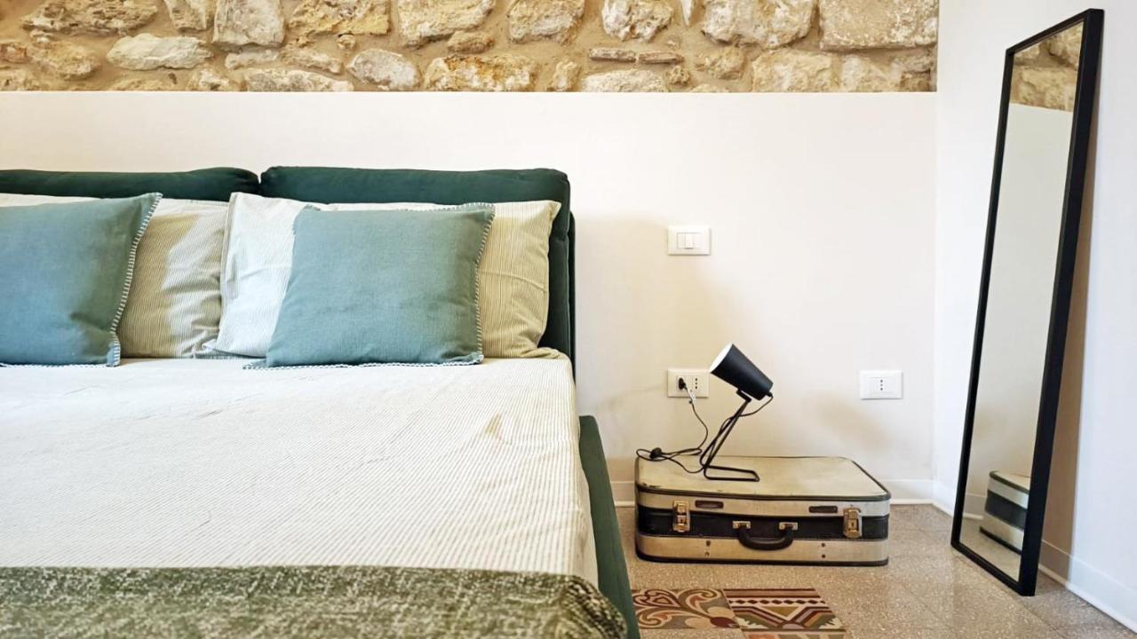 Bassi77 - Rooms & Apartments Trapani Exteriér fotografie